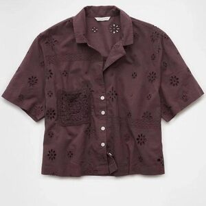 American Eagle Cropped Eyelet Button-Up